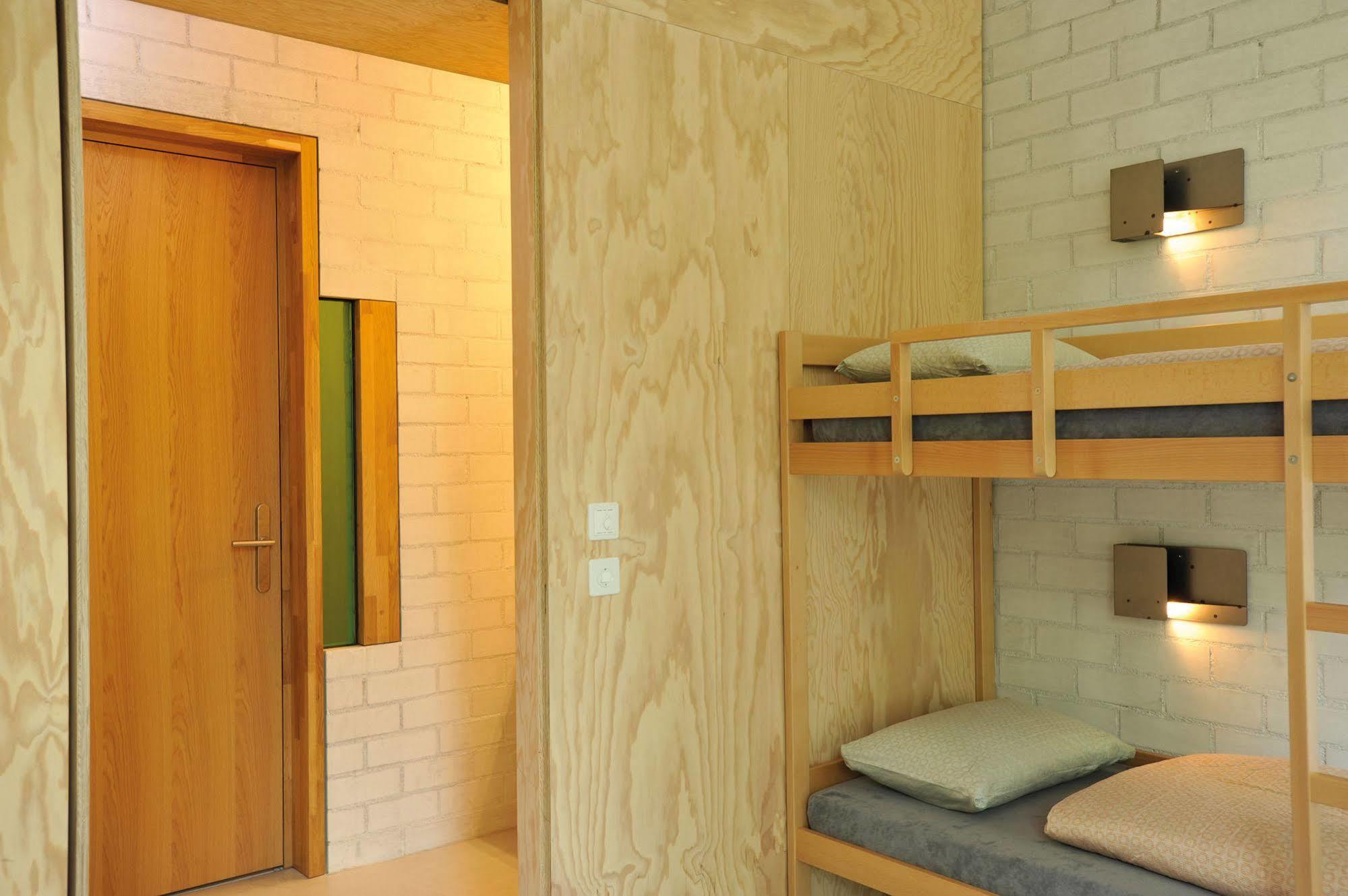 Basel Youth Hostel Exterior photo